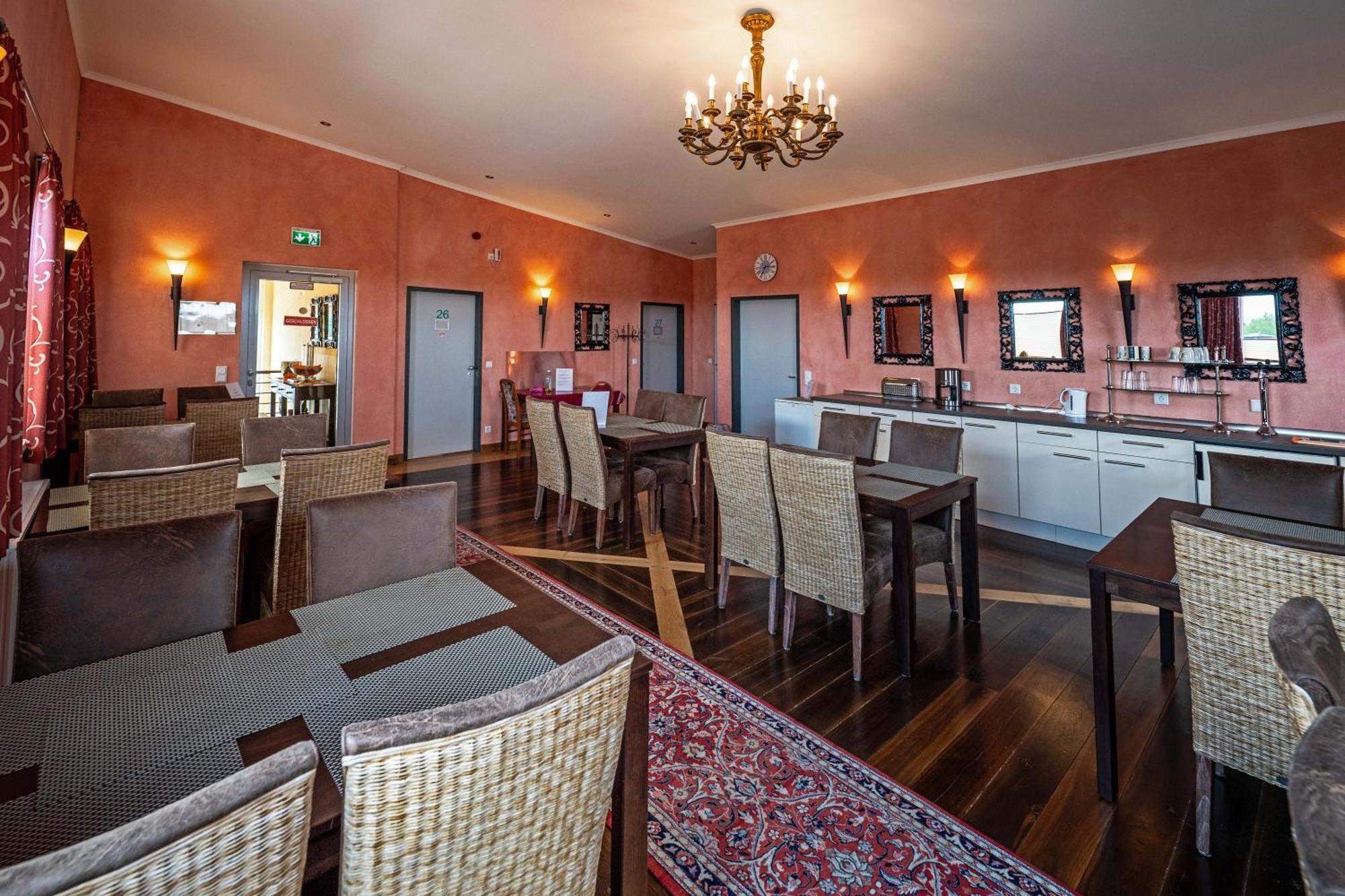 7O'Clock - Hotel Hannover Laatzen Εξωτερικό φωτογραφία